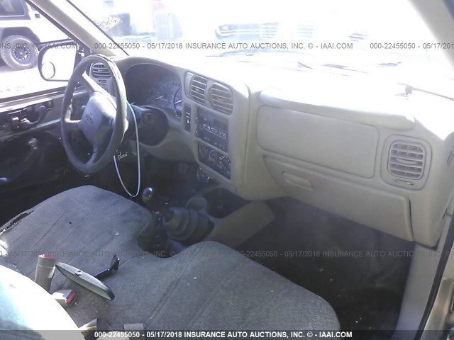 1GCCS145328265129 - 2002 CHEVROLET S TRUCK S10 TAN photo 5