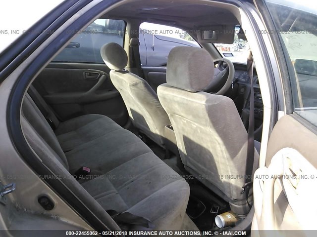 JT2BF28K3X0148171 - 1999 TOYOTA CAMRY LE/XLE 金色 照片 8