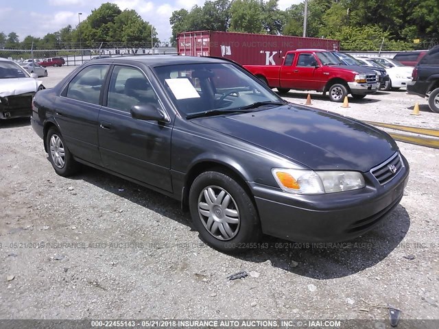 4T1BF22K0YU944642 - 2000 TOYOTA CAMRY LE/XLE Grau Foto 1