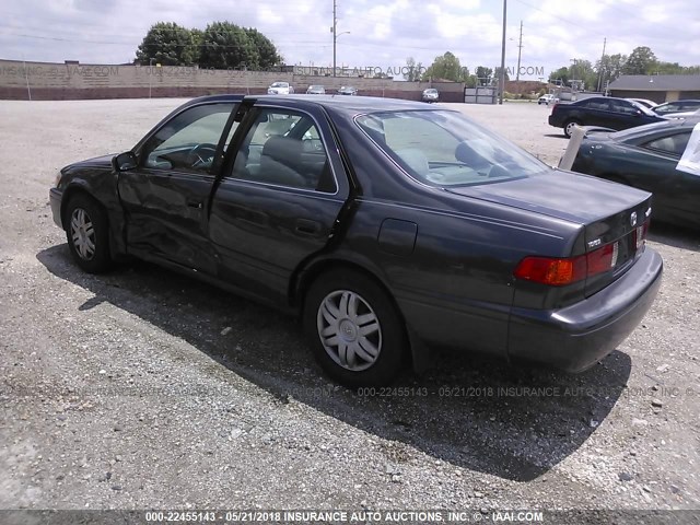 4T1BF22K0YU944642 - 2000 TOYOTA CAMRY LE/XLE Grau Foto 3