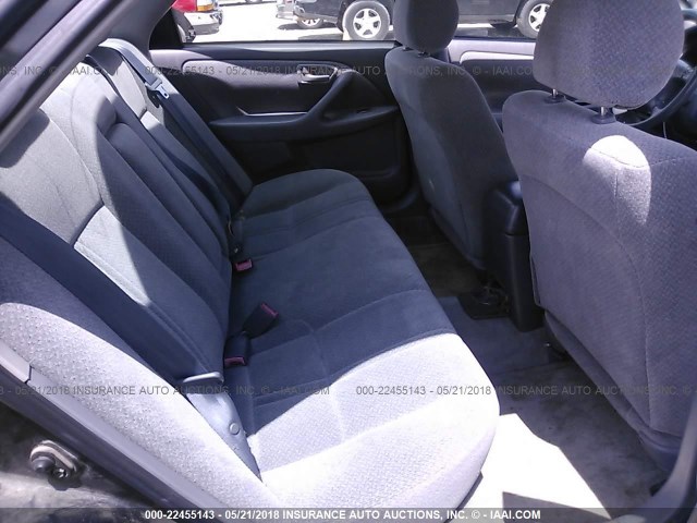 4T1BF22K0YU944642 - 2000 TOYOTA CAMRY LE/XLE Grau Foto 8