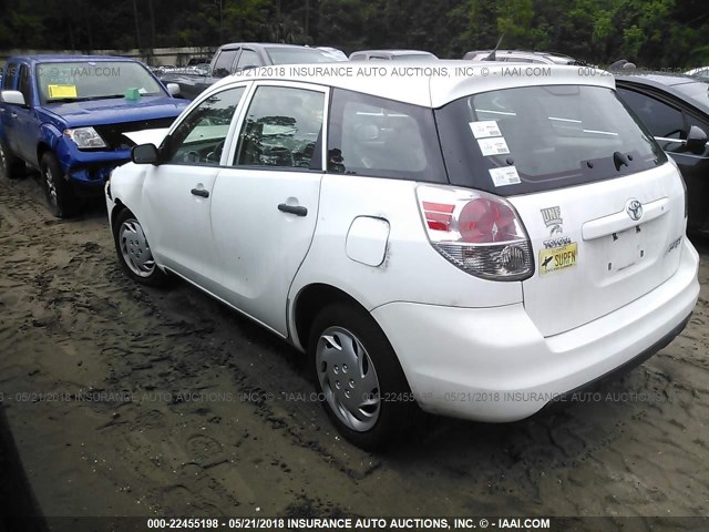 2T1KR32E27C642938 - 2007 TOYOTA COROLLA MATRIX XR WHITE photo 3
