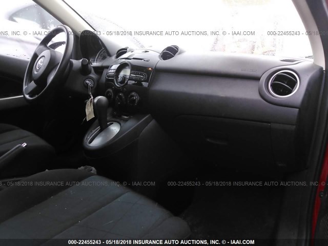 JM1DE1KY1C0142678 - 2012 MAZDA MAZDA2 RED photo 5