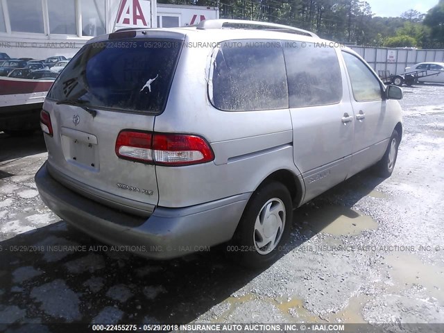 4T3ZF13C32U506440 - 2002 TOYOTA SIENNA LE/XLE SILVER photo 4