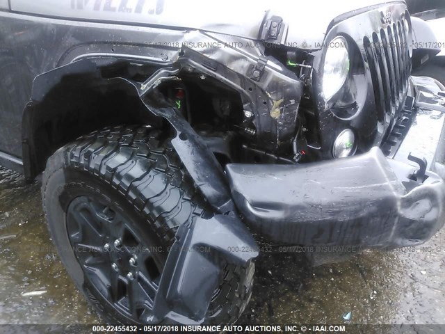 1C4GJWAG1GL278814 - 2016 JEEP WRANGLER SPORT 灰色 照片 6