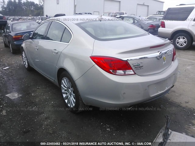 W04GW5EV8B1098748 - 2011 BUICK REGAL CXL SILVER photo 3