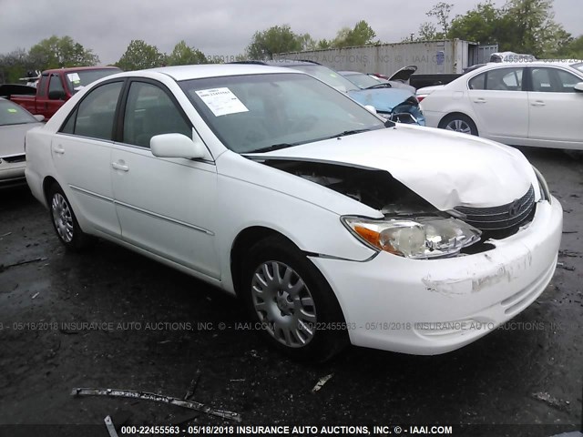 4T1BE30K22U095973 - 2002 TOYOTA CAMRY LE/XLE/SE 白色 照片 1
