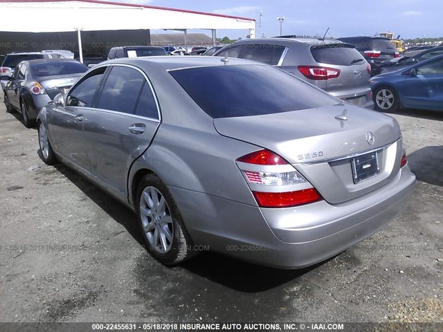 WDDNG71XX7A023088 - 2007 MERCEDES-BENZ S 550 SILVER photo 3