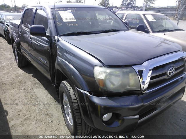 3TMLU42N59M032499 - 2009 TOYOTA TACOMA DOUBLE CAB GRAY photo 1