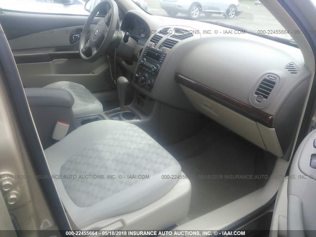 1G1ZT54864F220847 - 2004 CHEVROLET MALIBU LS GOLD photo 5