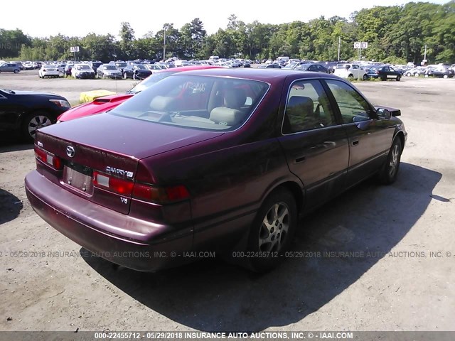 JT2BF28K6X0210100 - 1999 TOYOTA CAMRY LE/XLE MAROON photo 4