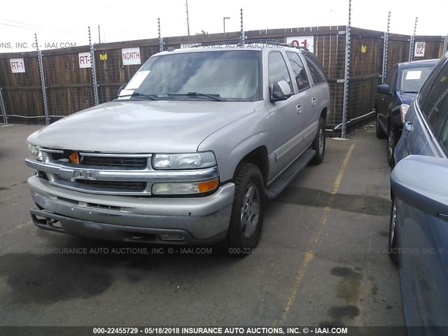 1GNFK16Z25J104532 - 2005 CHEVROLET SUBURBAN K1500 SILVER photo 2