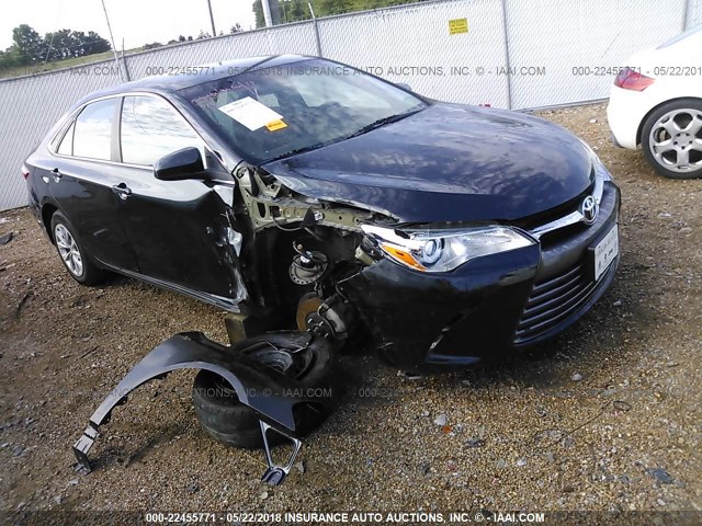 4T1BF1FKXFU037978 - 2015 TOYOTA CAMRY LE/XLE/SE/XSE BLACK photo 1