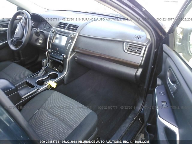 4T1BF1FKXFU037978 - 2015 TOYOTA CAMRY LE/XLE/SE/XSE BLACK photo 5
