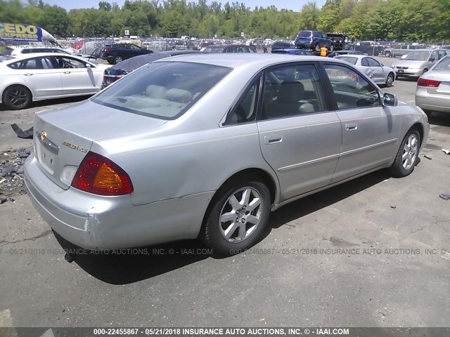 4T1BF28B4YU001449 - 2000 TOYOTA AVALON XL/XLS SILVER photo 4