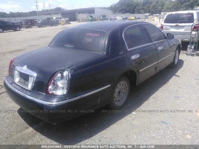 1LNHM81W8YY819307 - 2000 LINCOLN TOWN CAR EXECUTIVE Черный фото 4