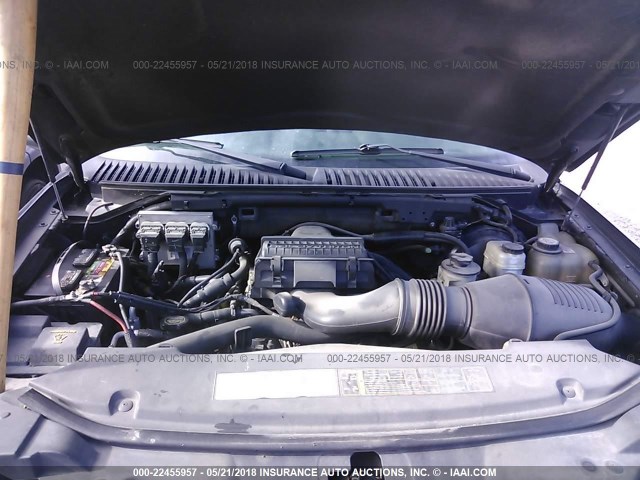 5LMFU27515LJ01591 - 2005 LINCOLN NAVIGATOR 黑色 照片 10