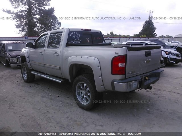 3GCEK33379G189827 - 2009 CHEVROLET SILVERADO K1500 LTZ SILVER photo 3