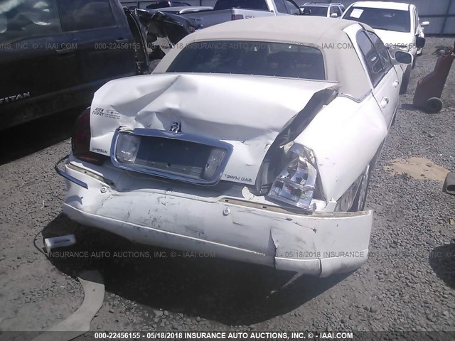 1LNHM81W94Y627274 - 2004 LINCOLN TOWN CAR EXECUTIVE/SIGNATURE თეთრი ფოტო 6