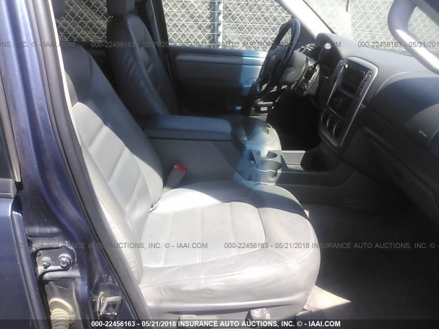 1FMDU63K84ZA45481 - 2004 FORD EXPLORER XLT/XLT SPORT/NBX BLUE photo 5