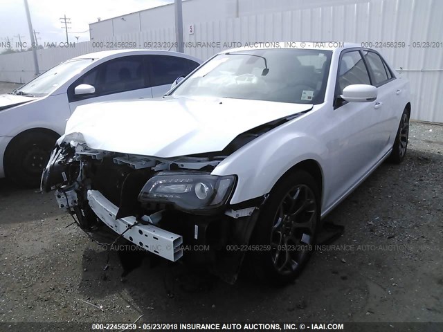 2C3CCABG2HH538523 - 2017 CHRYSLER 300 S WHITE photo 2