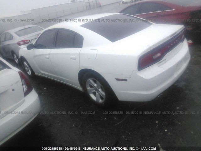 2C3CDXBG8CH140094 - 2012 DODGE CHARGER SE WHITE photo 3