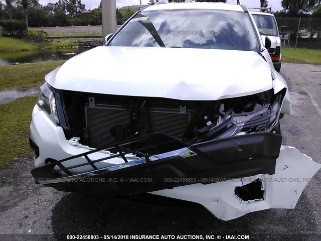 5N1DR2MN0JC622571 - 2018 NISSAN PATHFINDER S/SV/SL/PLATINUM 白色 照片 6