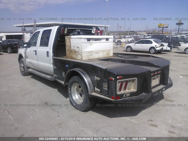 1FT8W3DT5CED16010 - 2012 FORD F350 SUPER DUTY WHITE photo 3