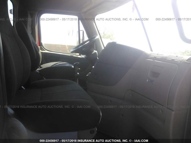 1FUJGEDR19LAK1808 - 2009 FREIGHTLINER CASCADIA 125  Unknown photo 5