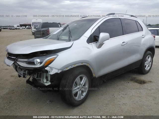 KL7CJLSB0HB149404 - 2017 CHEVROLET TRAX 1LT SILVER photo 2