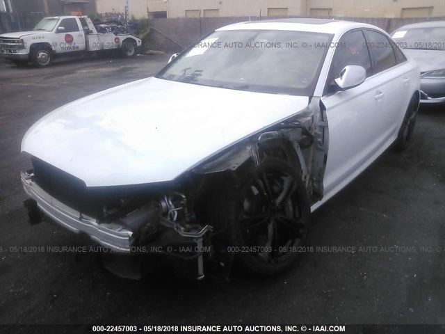 WAUF2AFC8DN036651 - 2013 AUDI S6 WHITE photo 2