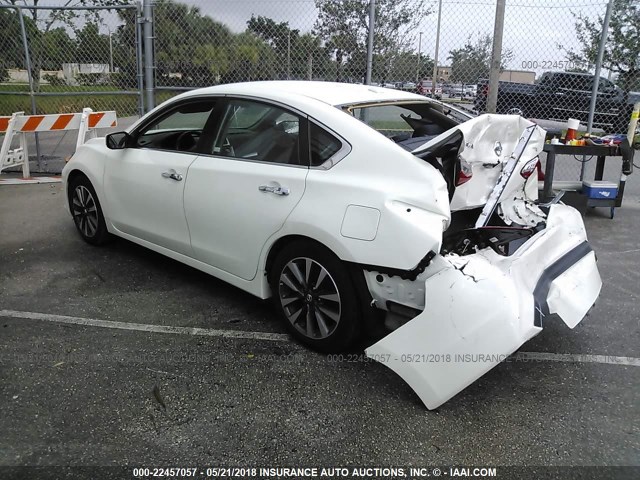 1N4AL3AP0HC113360 - 2017 NISSAN ALTIMA 2.5/S/SV/SL/SR WHITE photo 3