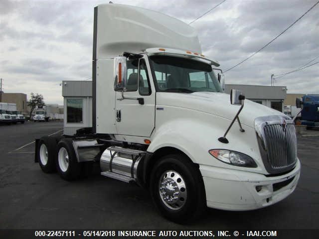 1HSDJSJR3DJ303465 - 2013 INTERNATIONAL PROSTAR WHITE photo 1