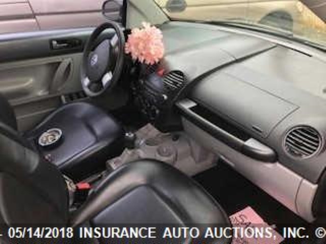 3VWBM31Y05M364892 - 2005 VOLKSWAGEN NEW BEETLE GL 灰色 照片 5