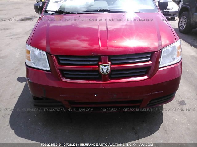 2D4RN4DE6AR191827 - 2010 DODGE GRAND CARAVAN SE RED photo 6