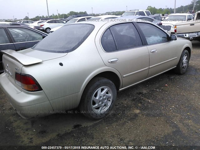 JN1CA21D2XT822530 - 1999 NISSAN MAXIMA GLE/GXE/SE TAN photo 4