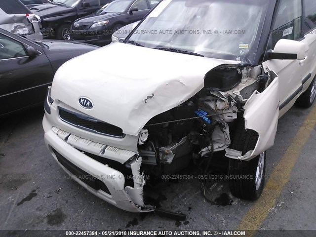 KNDJT2A24B7344741 - 2011 KIA SOUL +/!/SPORT CREAM photo 6