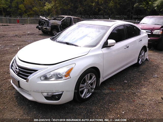 1N4BL3AP9DN513596 - 2013 NISSAN ALTIMA 3.5S/3.5SV/3.5SL WHITE photo 2