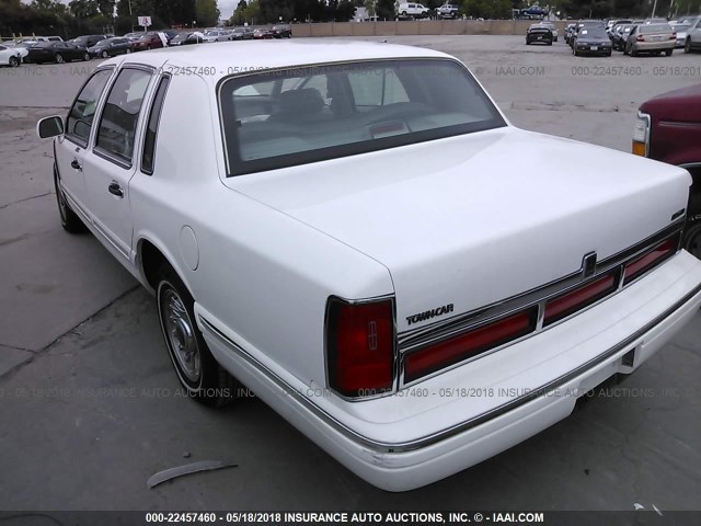 1LNLM81W3VY706595 - 1997 LINCOLN TOWN CAR EXECUTIVE WHITE photo 3