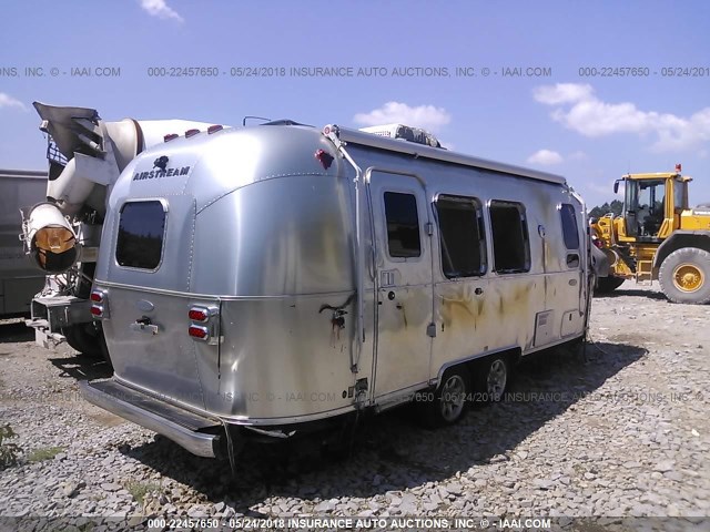 1STK9AG29HJ537811 - 2017 AIRSTREAM 23FB FLYING  SILVER photo 4