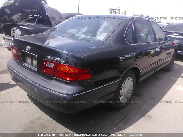 4T1BF18B1XU302303 - 1999 TOYOTA AVALON XL/XLS BLACK photo 4