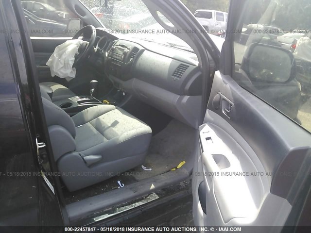 5TFTX4CN7CX014769 - 2012 TOYOTA TACOMA ACCESS CAB Schwarz Foto 5