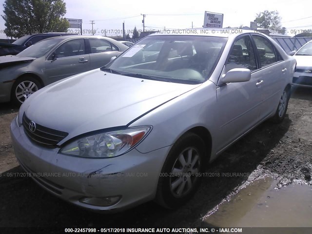 4T1BF30K73U039820 - 2003 TOYOTA CAMRY LE/XLE/SE GRAY photo 2