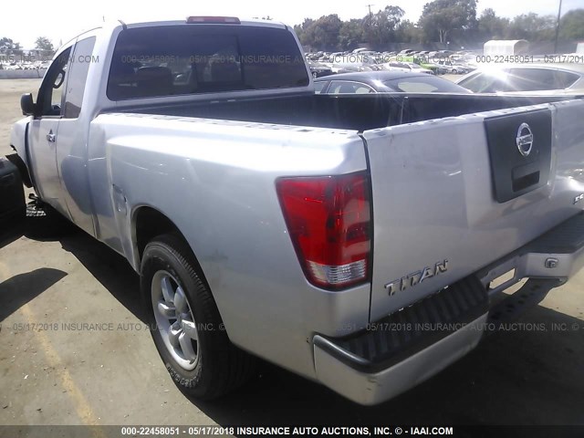 1N6AA06A66N549017 - 2006 NISSAN TITAN XE/SE/LE SILVER photo 3