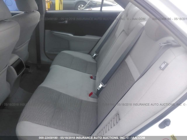 4T1BD1FK5DU080899 - 2013 TOYOTA CAMRY HYBRID/LE/XLE 白色 照片 8