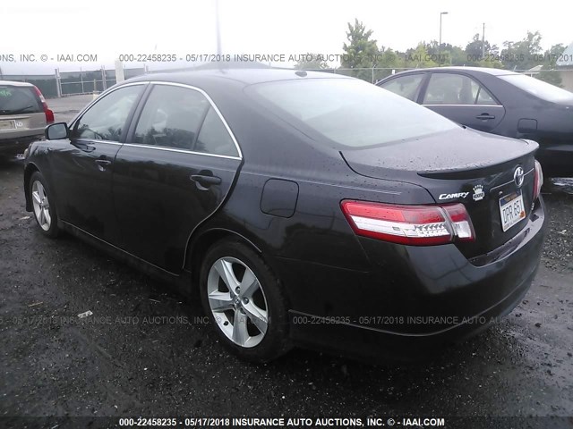 4T1BK3EK1BU128592 - 2011 TOYOTA CAMRY SE/LE/XLE 黑色 照片 3