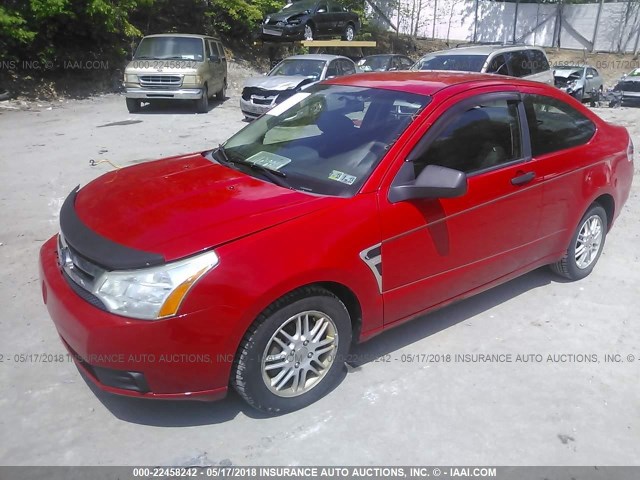 1FAHP33NX8W266194 - 2008 FORD FOCUS SE/SEL/SES RED photo 2