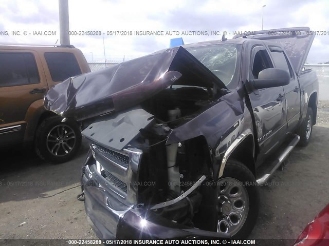 2GCEC13C981250409 - 2008 CHEVROLET SILVERADO C1500 MAROON photo 2