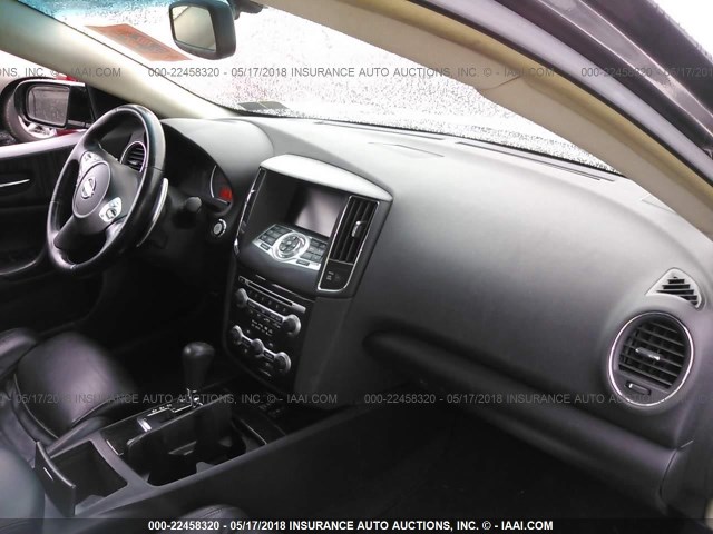 1N4AA5AP8AC834131 - 2010 NISSAN MAXIMA S/SV GRAY photo 5