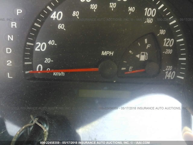 4T1BE32K32U619595 - 2002 TOYOTA CAMRY LE/XLE/SE ნაცრისფერი ფოტო 7